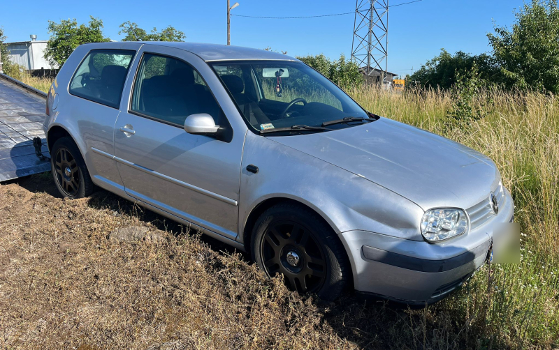 4/5 Pościg za pijanym kierowcą Volkswagena w Starym Kurowie