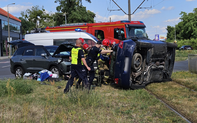 5/9 Zderzenie Renault i KGM na Al. 11 Listopada w Gorzowie