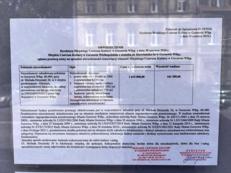 1/6 Budynek MCK przy Drzymały wystawiony na sprzedaż