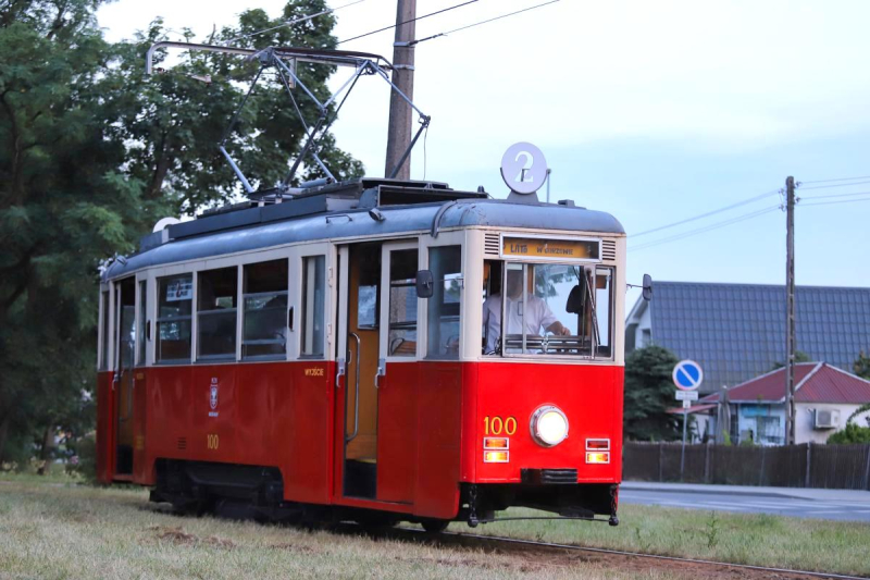 4/4 Zabytkowy tramwaj na ulicach Gorzowa