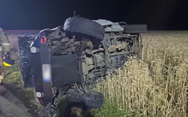 3/8 Dachownie Toyoty w Kłodawie. 18-latek nie miał prawa jazdy