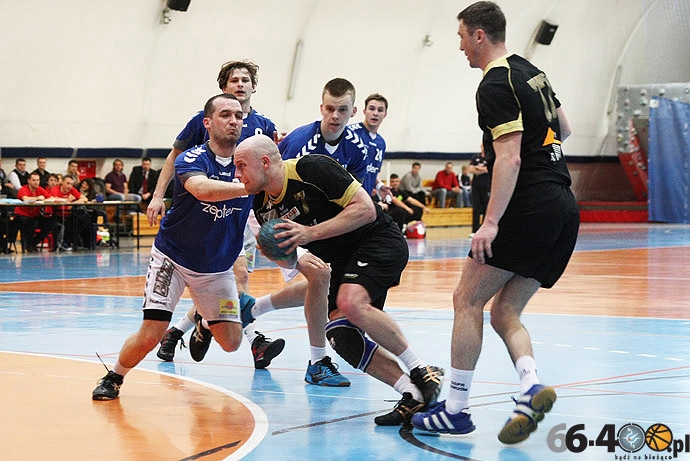 23/47 Zepter AZS UW Warszawa - GSPR Gorzów 35:30 (17:12)