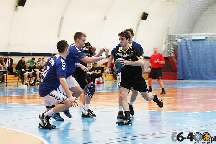 27/47 Zepter AZS UW Warszawa - GSPR Gorzów 35:30 (17:12)