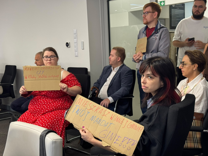 3/17 Protest mieszkańców i głosowania podczas sesji