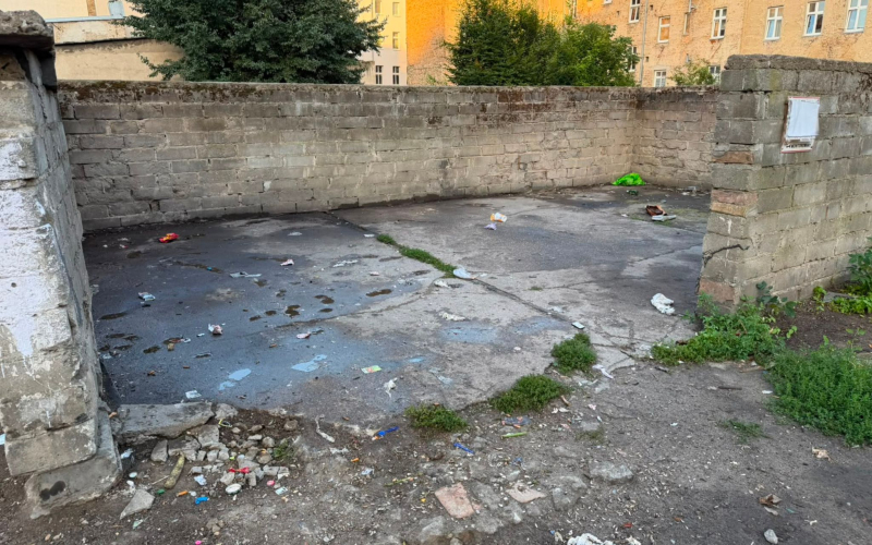 3/8 Remont podwórka przy Krzywoustego i Chrobrego w Gorzowie