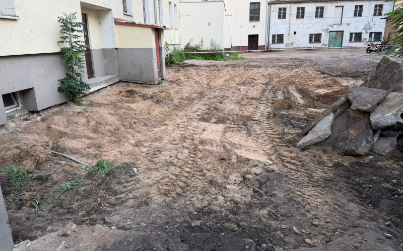 5/8 Remont podwórka przy Krzywoustego i Chrobrego w Gorzowie