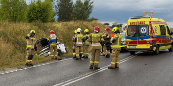 Wypadek na starej trójce. Dwie osoby ranne