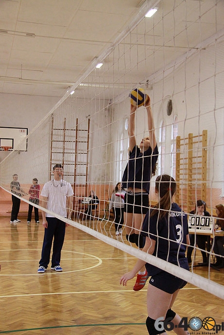 13/13 Gorzów: Turniej piłki siatkowej o puchar Dyrektora Zespołu Szkół Ekonomicznych