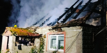 Pożar domu jednorodzinngo w Roszkowicach