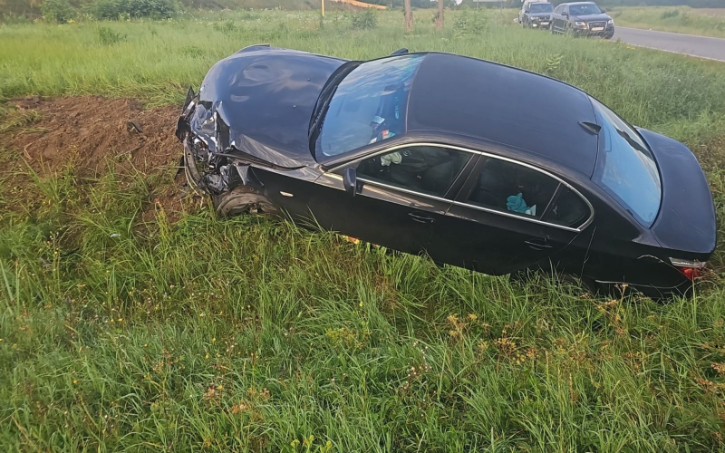 4/4 Zderzenie Volkswagena i BMW na starej trójce