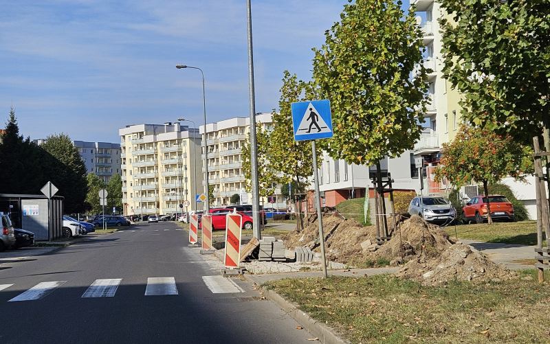 1/5 Budowa przystanków autobusowych przy ul. Obrońców Pokoju