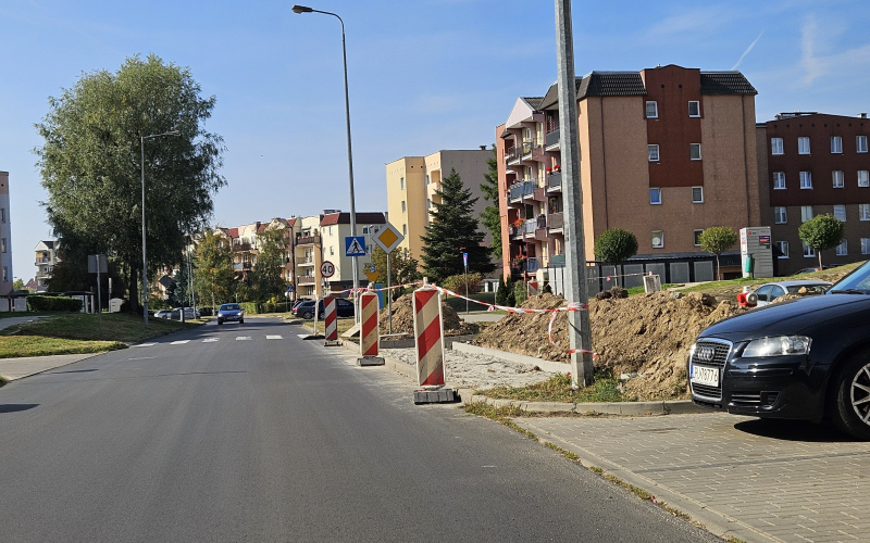 2/5 Budowa przystanków autobusowych przy ul. Obrońców Pokoju