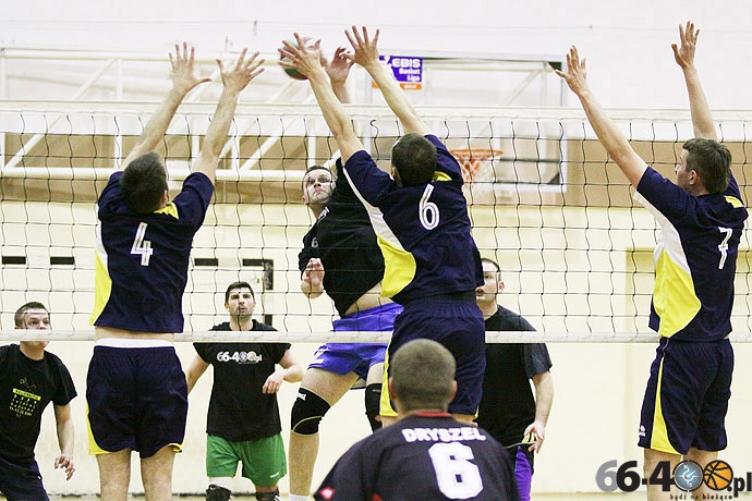 8/27 GALPS: Sukurs 2 Technologie - SM Górczyn 66-400.pl 3:1