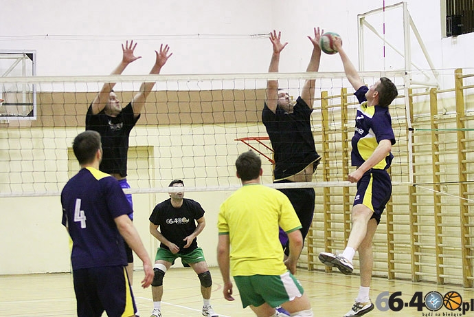 10/27 GALPS: Sukurs 2 Technologie - SM Górczyn 66-400.pl 3:1