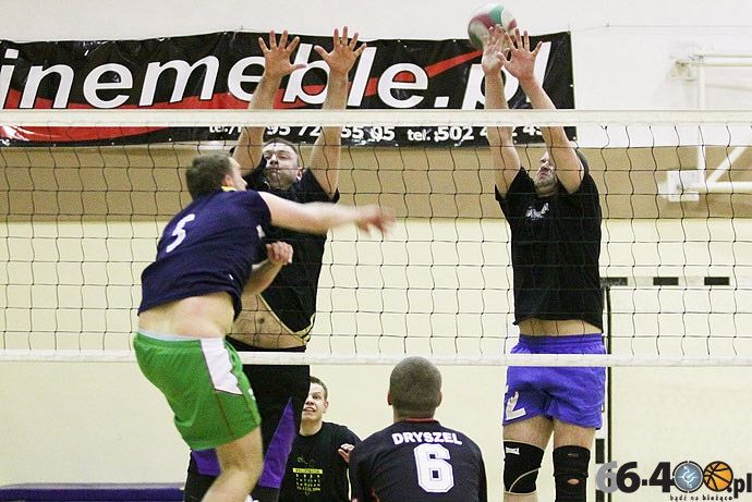 11/27 GALPS: Sukurs 2 Technologie - SM Górczyn 66-400.pl 3:1