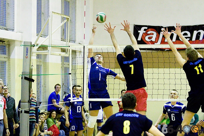 9/45 GALPS: Finał: AWF Bulwar Pub - Kozaryn Spedycja 3:1