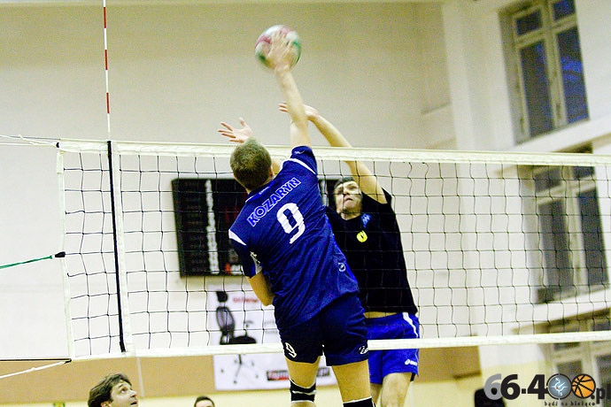 22/45 GALPS: Finał: AWF Bulwar Pub - Kozaryn Spedycja 3:1