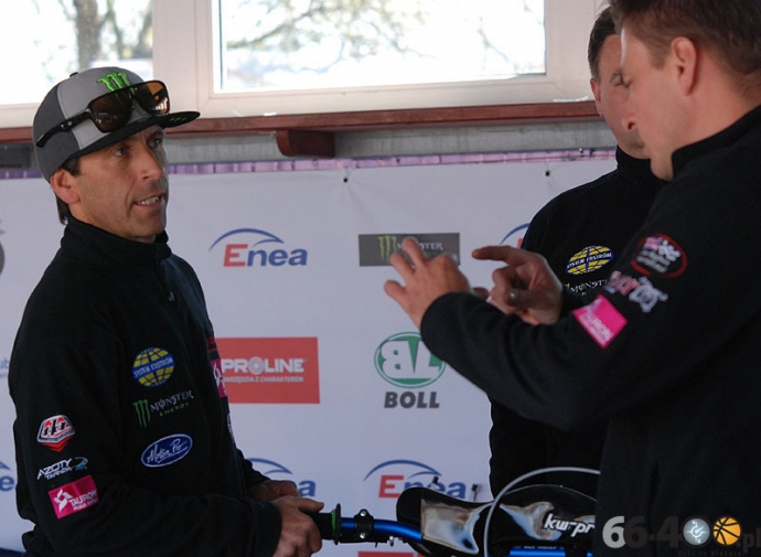 4/42 Polska - Reszta Świata 47:45