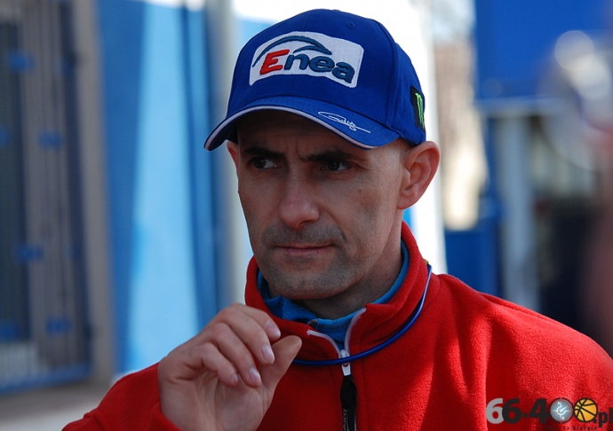 8/42 Polska - Reszta Świata 47:45