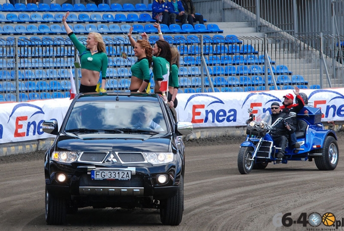10/42 Polska - Reszta Świata 47:45