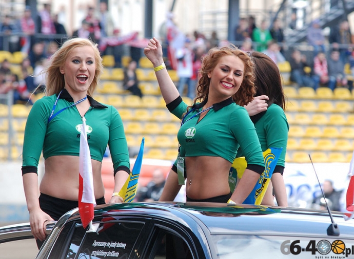 11/42 Polska - Reszta Świata 47:45