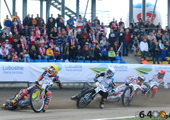 18/42 Polska - Reszta Świata 47:45