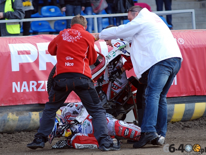 24/42 Polska - Reszta Świata 47:45