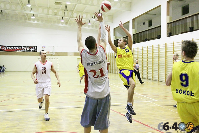 10/17 EBIS Basket Liga: Finał: Sokół Międzychód - Zlepek 70:61