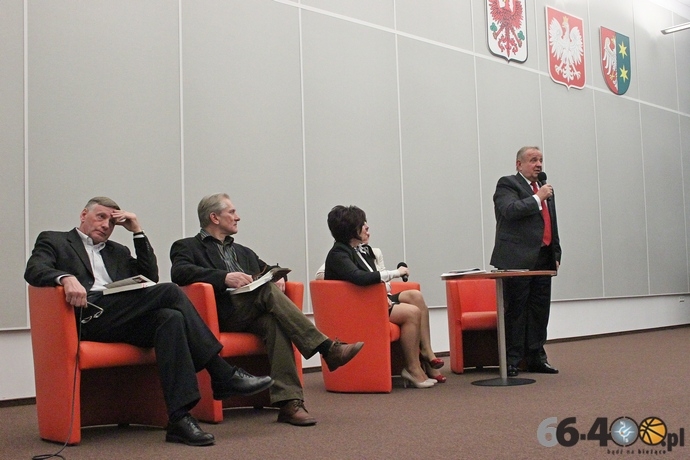 7/19 Gorzów: Wieczór poświęcony prezentacji książki: 