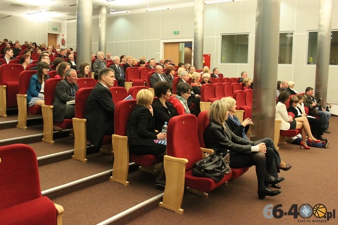 14/19 Gorzów: Wieczór poświęcony prezentacji książki: 