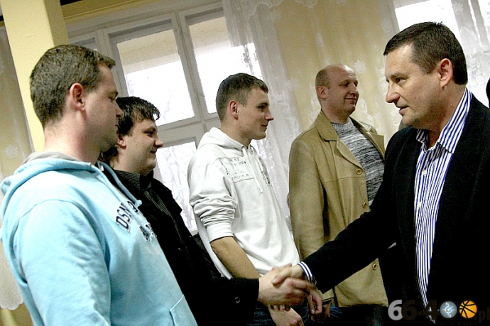 19/25 Zakończenie amatorskiej ligi siatkowej