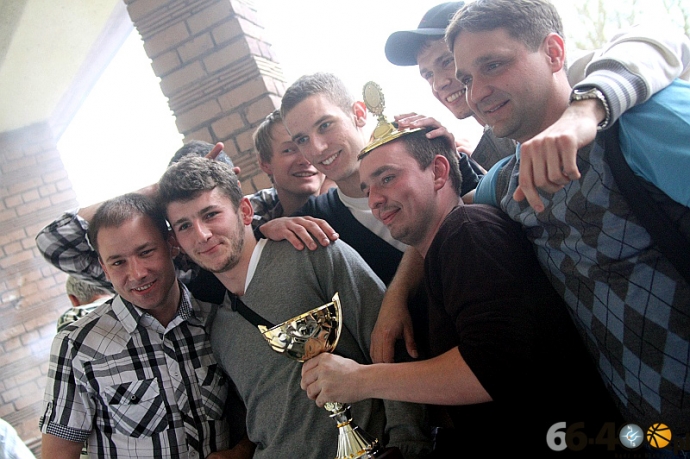 25/25 Zakończenie amatorskiej ligi siatkowej