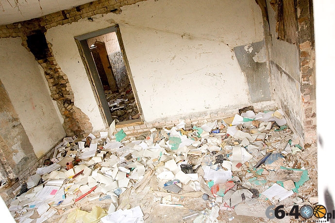 14/31 Gorzów: Życie na gruzach