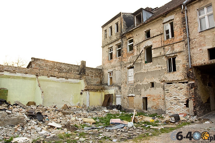 20/31 Gorzów: Życie na gruzach