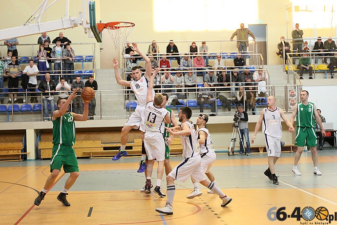 33/51 GKK I LO Gorzów - Żyrardowianka Żyrardów 66:68