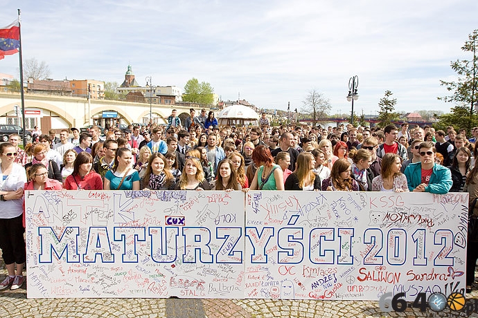 14/24 Gorzów: Maturzyści 2012
