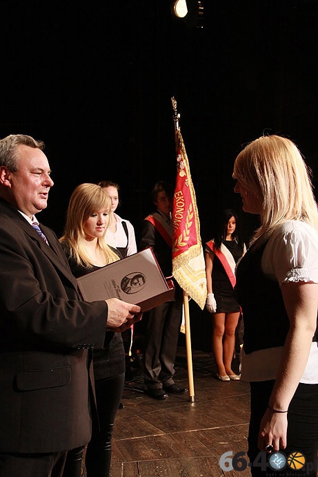 23/30 Gorzów ZS Ekonomicznych: Zakończenie roku maturzystów