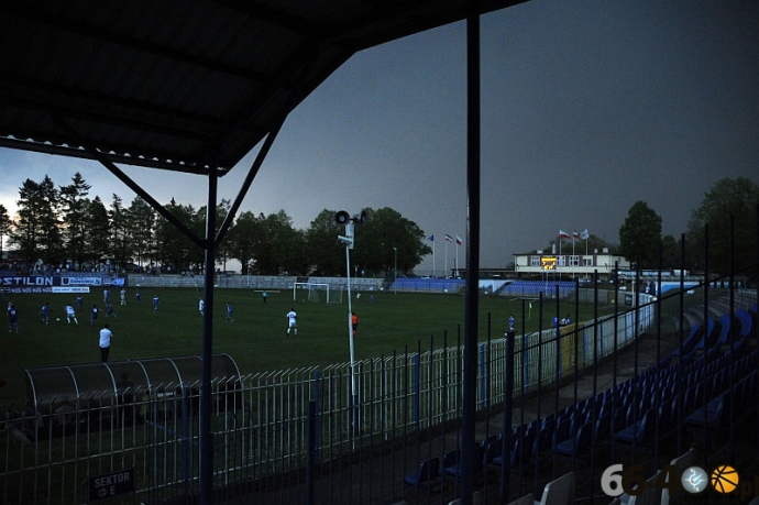 38/38 
Stilon Gorzów - Vitrosilicon Iłowa 1:1 (1:1)