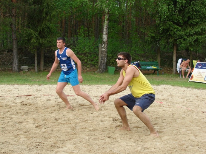 27/40 3 Maja - Turniej siatkówki plażowej - Nierzym