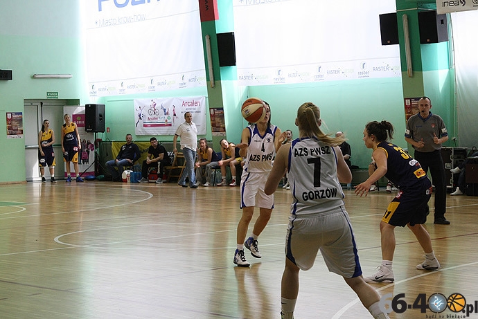 14/42 AZS PWSZ Gorzów - VBW GTK Gdynia 60:69 