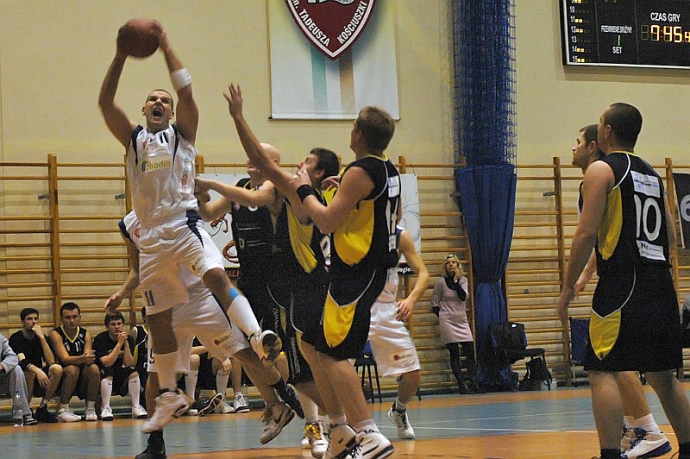 19/23 GKK Gorzów - Polkąty Maximus Kąty Wrocławskie 85:70