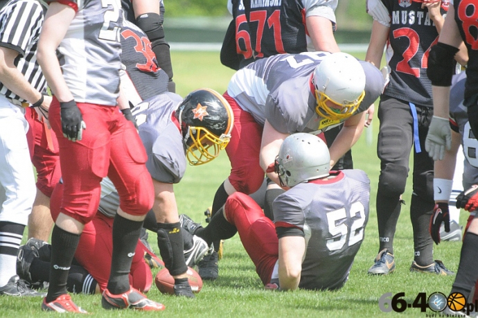 10/37 Mecz futbolu amerykańskiego Husaria Szczecin - Mustang Płock