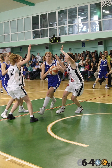 33/60 MUKS Poznań - AZS PWSZ Gorzów 68:48