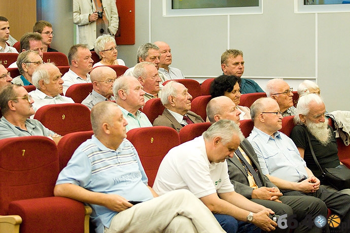 11/11 Gorzów: Spotkanie mieszkańców z Ryszardem Kaliszem