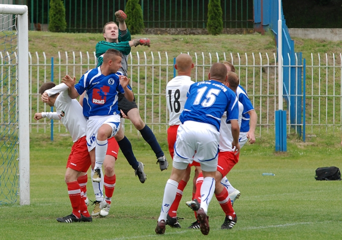 13/77 Korona Kożuchów - Stilon Gorzów 0:1 (0:1)