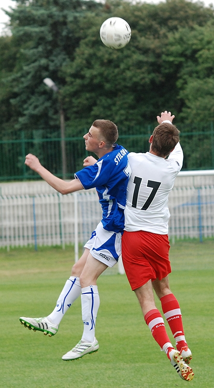40/77 Korona Kożuchów - Stilon Gorzów 0:1 (0:1)