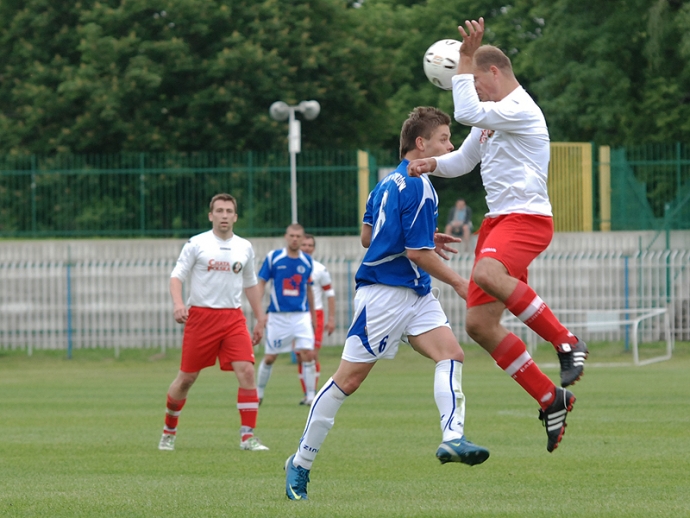 42/77 Korona Kożuchów - Stilon Gorzów 0:1 (0:1)