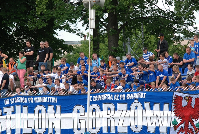 74/77 Korona Kożuchów - Stilon Gorzów 0:1 (0:1)