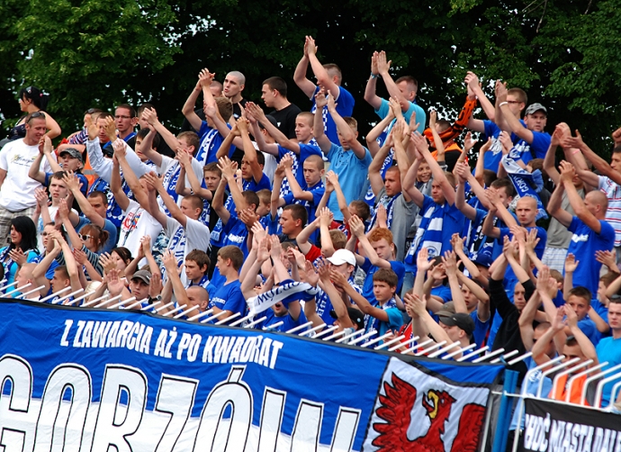 76/77 Korona Kożuchów - Stilon Gorzów 0:1 (0:1)