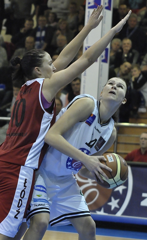 33/60 KSSSE AZS PWSZ Gorzów Wlkp. - ŁKS Siemens AGD Łódź 83:67